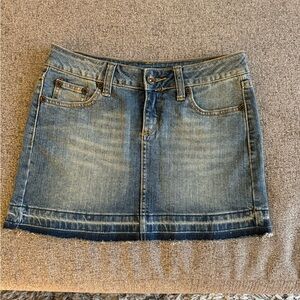 Jean skirt size 3